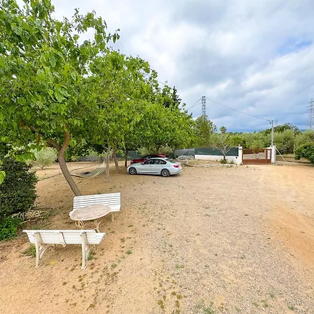 Yenny Villa Vila Seca