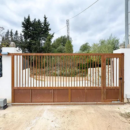 Yenny Villa Vila Seca